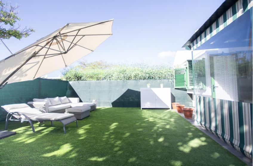 Charming Bungalow With Private Garden มาสปาโลมาส ภายนอก รูปภาพ